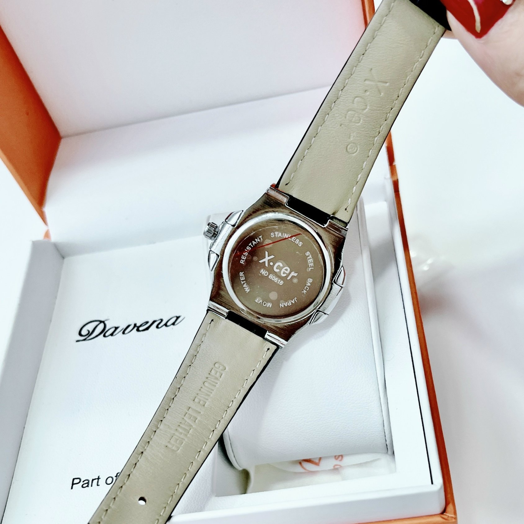 Đồng Hồ Xcer Tựa Patek Philippe |Nữ Giới |Mặt Vuông |Xanh Lá |Dây Da Đen |Máy Pin (Quartz) |Size 30mm |donghogiatot.vn