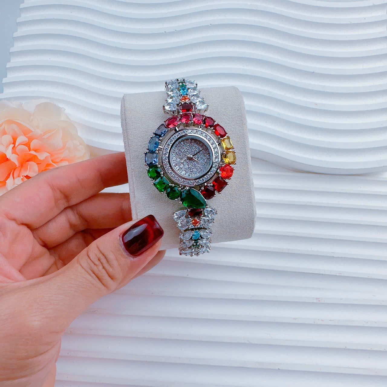 Đồng Hồ Chopard Mặt Đính Pha Lê Nhiều Màu |Nữ Giới |Vòng Tay Silver |Máy Pin (Quartz) |Size 35mm |donghogiatot.vn