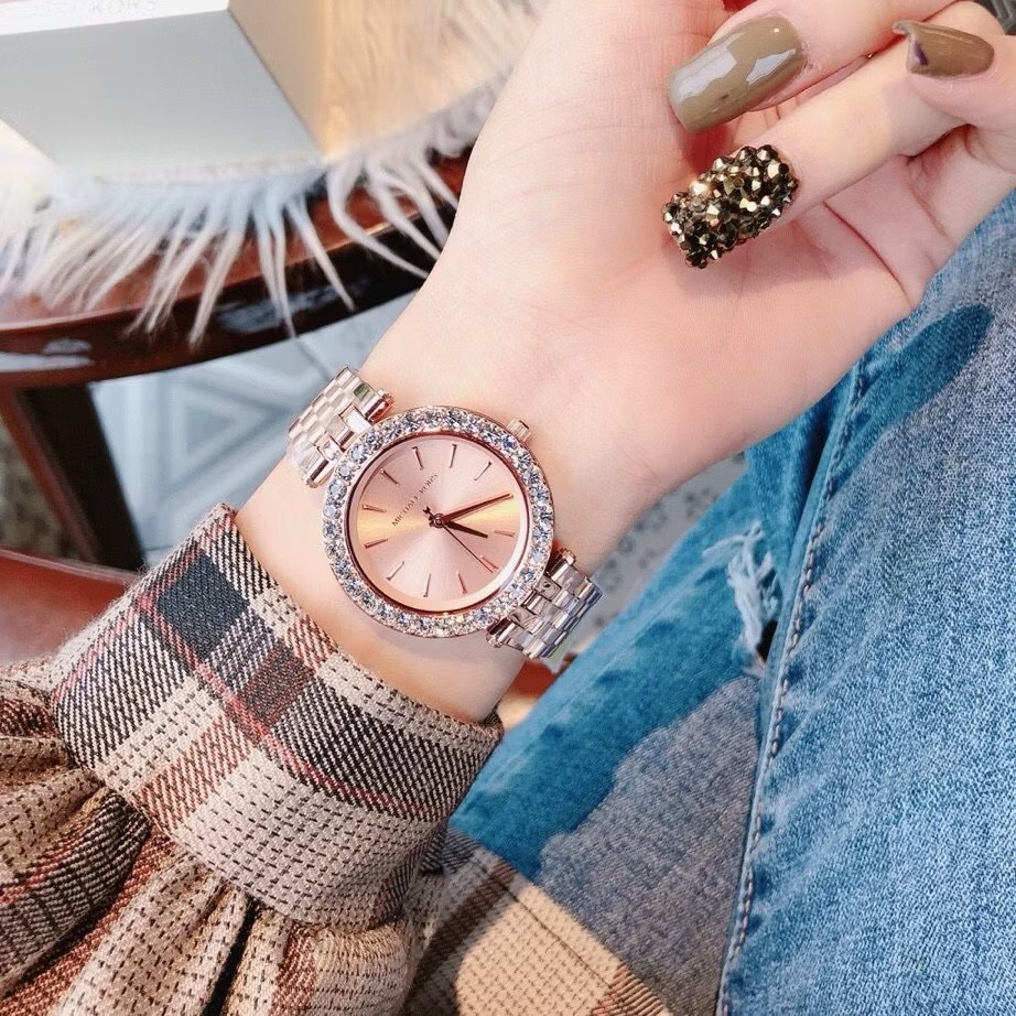 Đồng Hồ Michael Kors Darci |Nữ Giới |Đính Đá |Dây Kim Loại Rose Gold |Máy Pin (Quartz) |Size 33mm |donghogiatot.vn