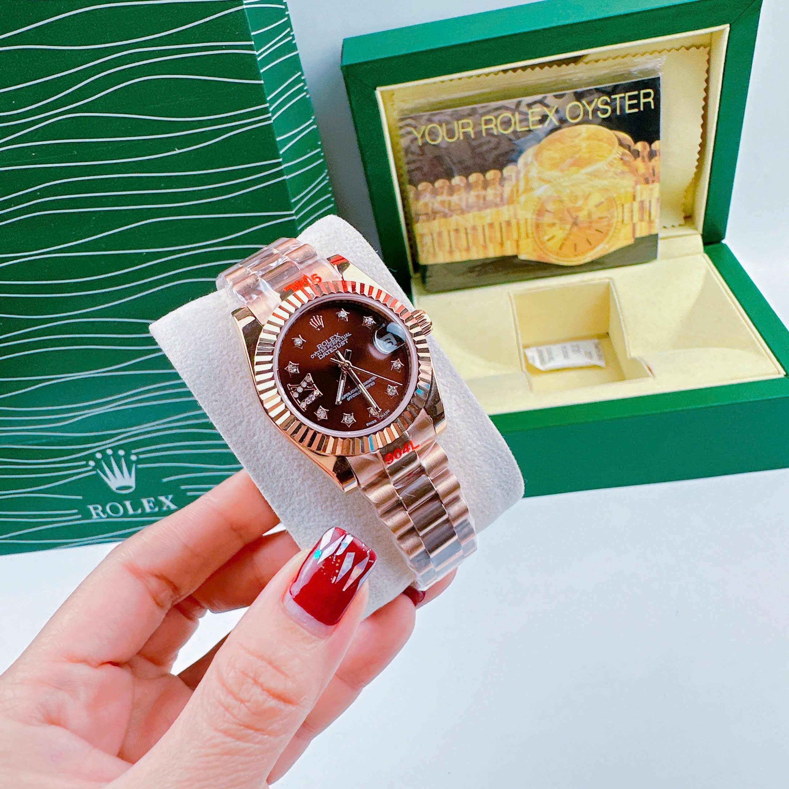 Đồng Hồ Rolex Đính Đá Ngôi Sao |Cặp Đôi |Nâu |Niềng Khía |Dây Kim Loại Rose Gold |Máy Pin (Máy Quartz) |Size 36x31mm |donghogiatot.vn