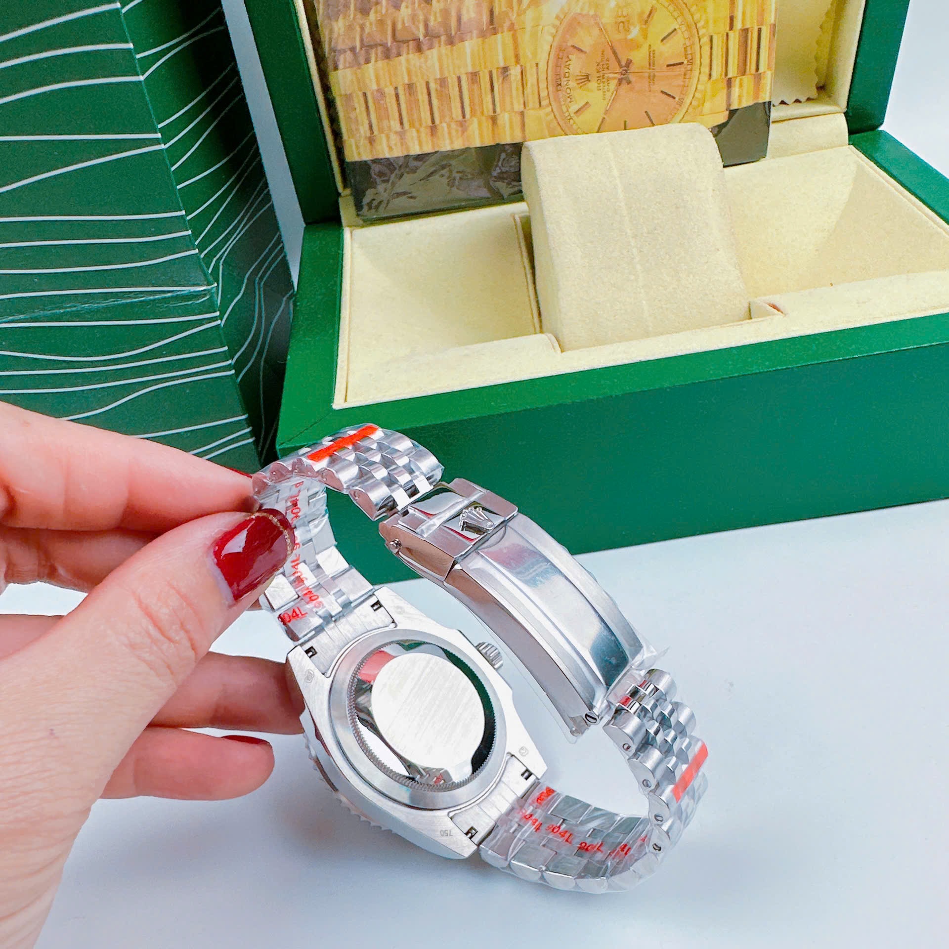 Đồng Hồ Rolex GMT Master II |Nam Giới |Niềng Xám Đen |Dây Kim Loại Silver |Máy Cơ (Automatic) |Size 40mm |donghogiatot.vn