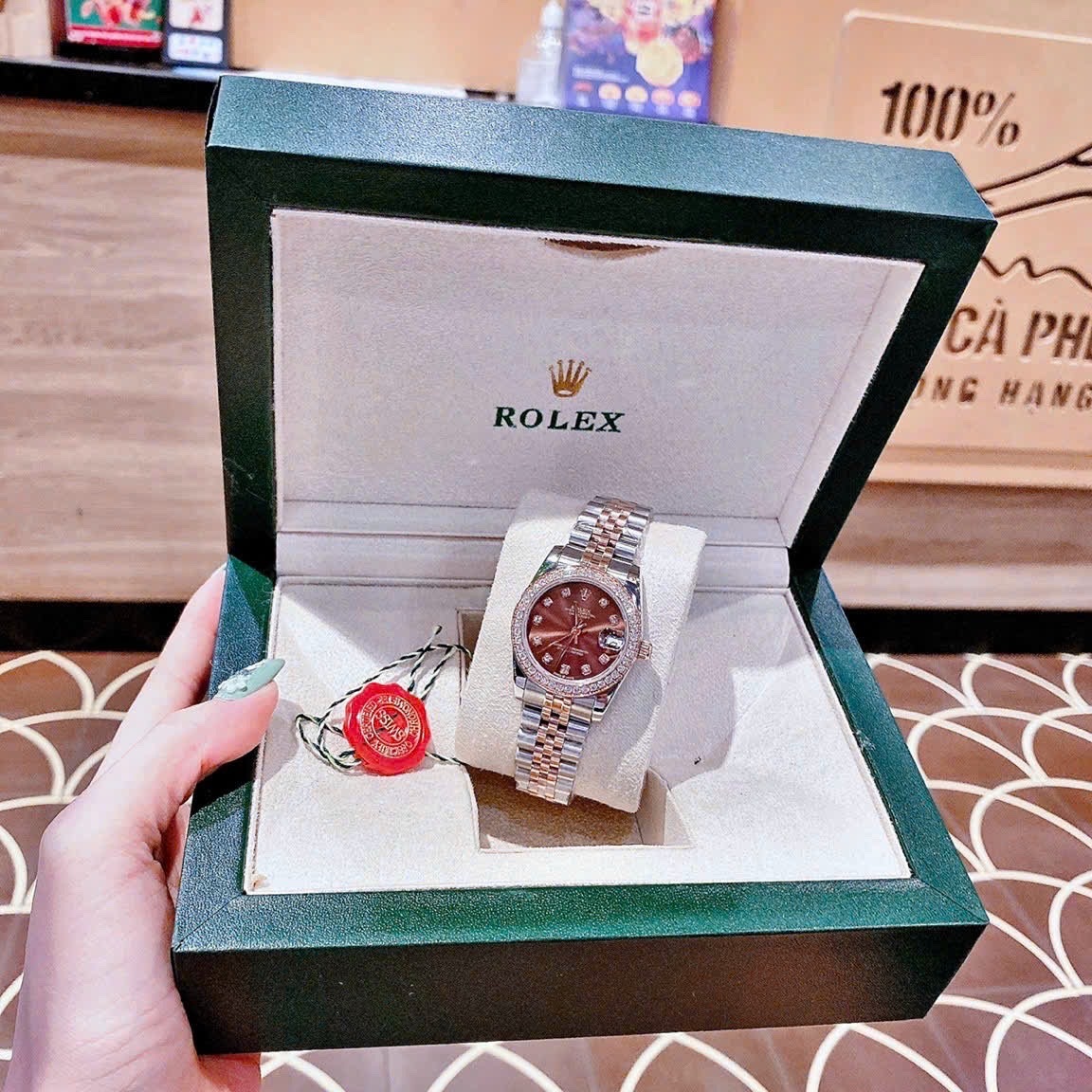 Đồng Hồ Rolex Đính Đá |Cặp Đôi |Mặt Nâu |Dây Kim Loại Demi Rose Gold |Máy Cơ (Automatic) |Size 41x31mm |donghogiatot.vn
