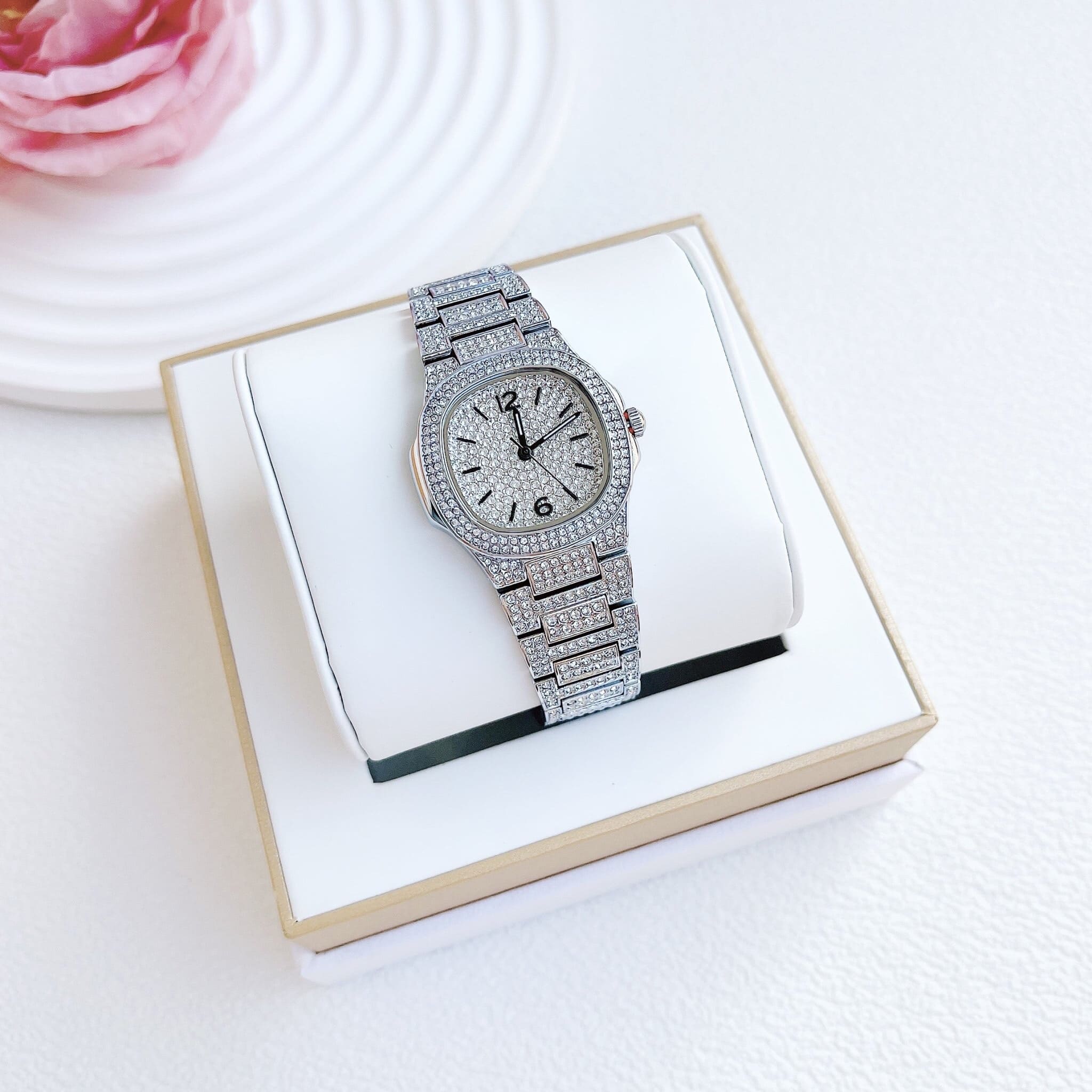 Đồng Hồ Davena Mặt Vuông |Nữ Giới |Full Đá |Dây Kim Loại Silver |Máy Pin (Quartz) |Size 32mm |donghogiatot.vn