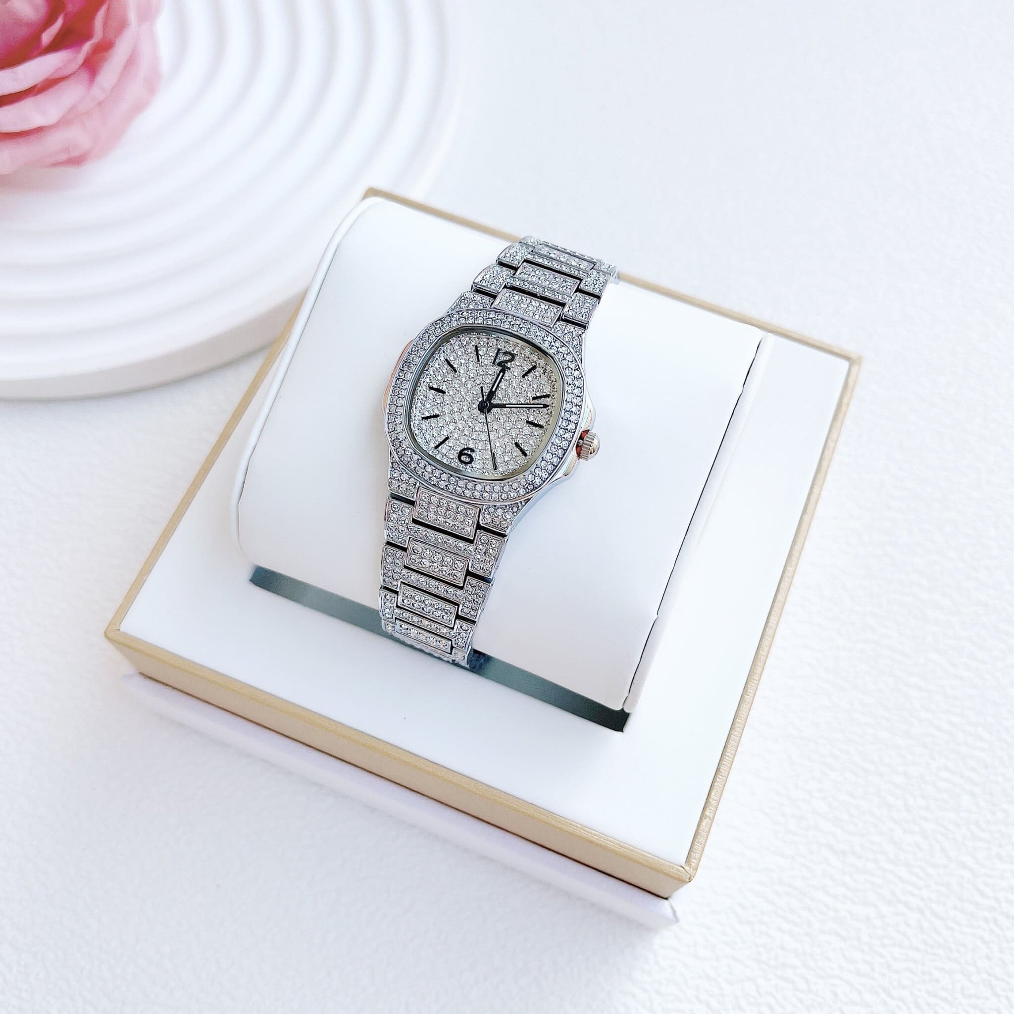 Đồng Hồ Davena Mặt Vuông |Nữ Giới |Full Đá |Dây Kim Loại Silver |Máy Pin (Quartz) |Size 32mm |donghogiatot.vn