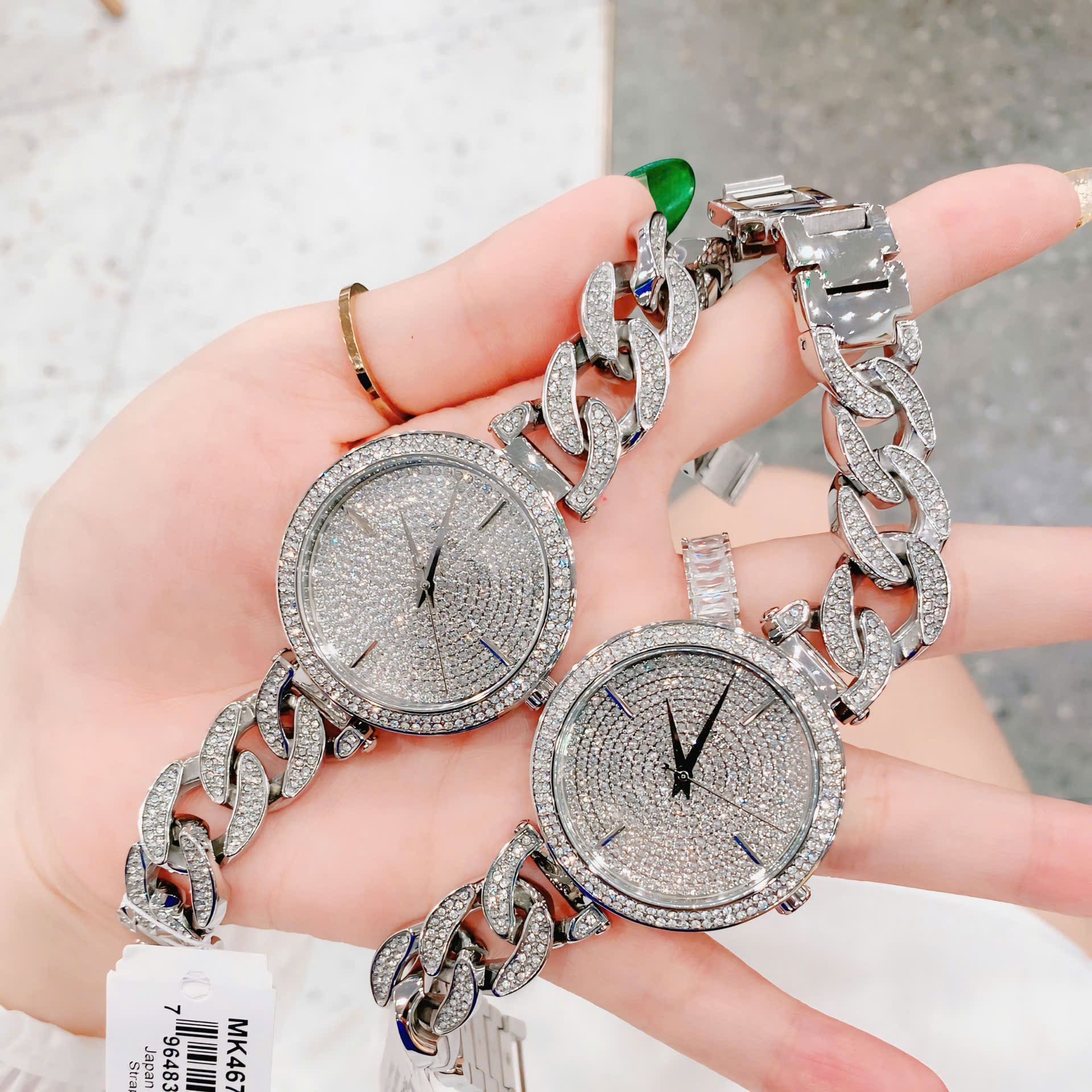 Đồng Hồ Michael Kors Catelyn |Nữ Giới |Full Đá |Dây Mắt Xích Trắng Silver |Máy Pin (Quartz) |Size 38mm |donghogiatot.vn