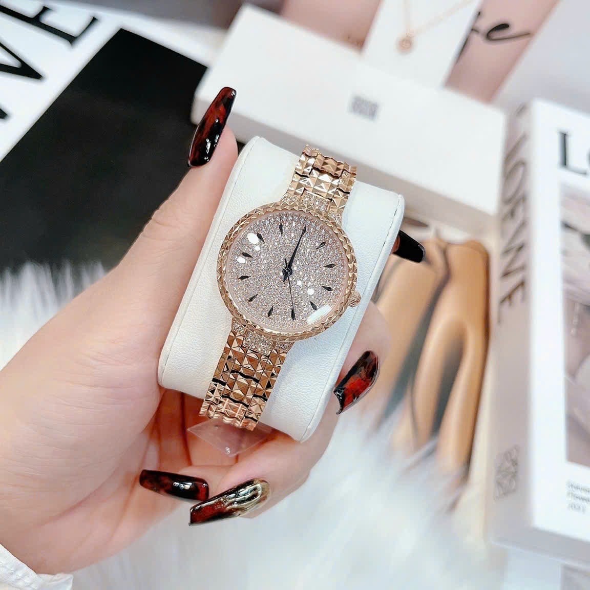 Đồng Hồ Davena Mặt Full Đá |Nữ Giới |Dây Kim Loại Rose Gold |Máy Pin (Quartz) |Size 32mm |donghogiatot.vn