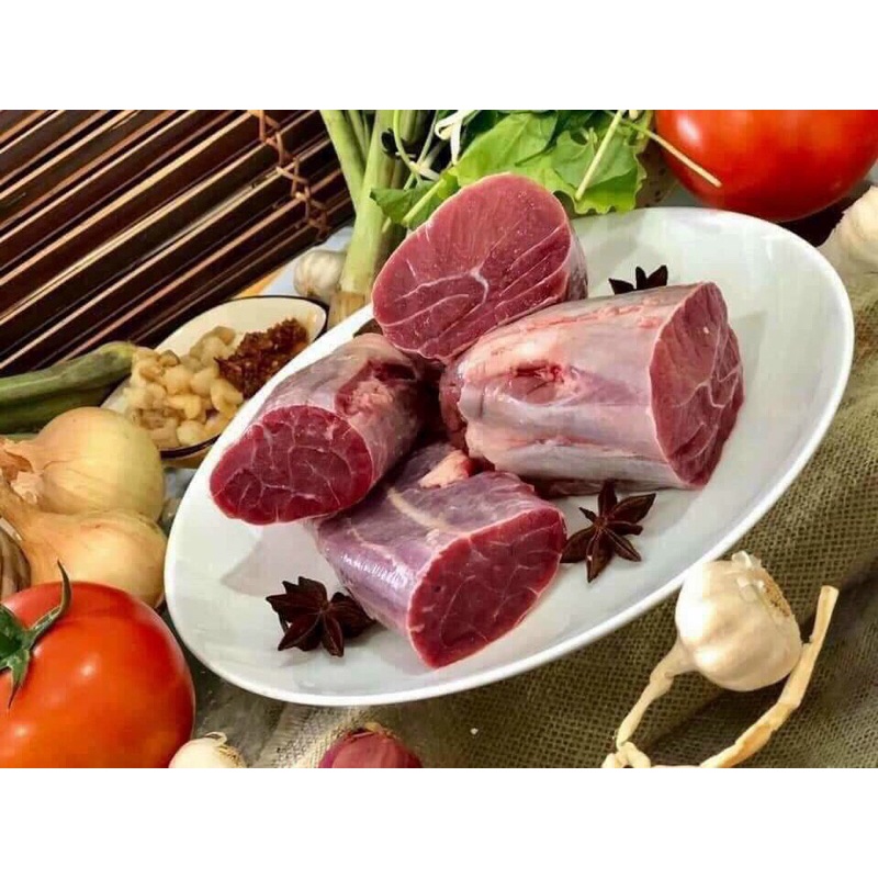 Bắp hoa có sự xen lẫn thịt và gân đồng đều tạo ra vị giòn ngọt vô cùng hấp dẫn