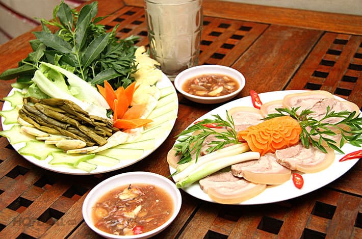 bò tơ củ chi hấp cuộn bánh tráng rau rừng CHẤM MẮM NÊM