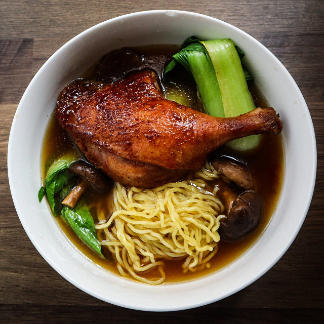 Cách chọn đùi vịt góc tư tươi ngon, chất lượng