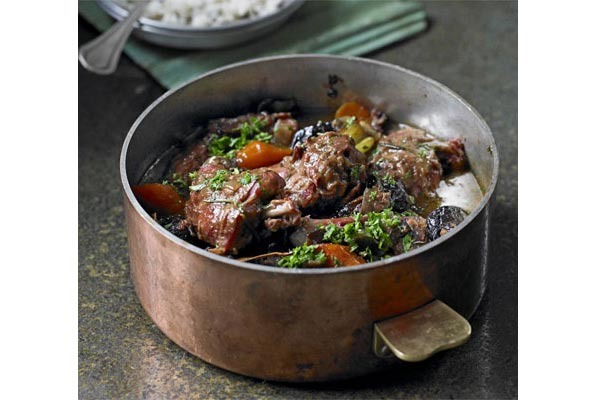 thịt thỏ làm sạch không da hầm cà rốt