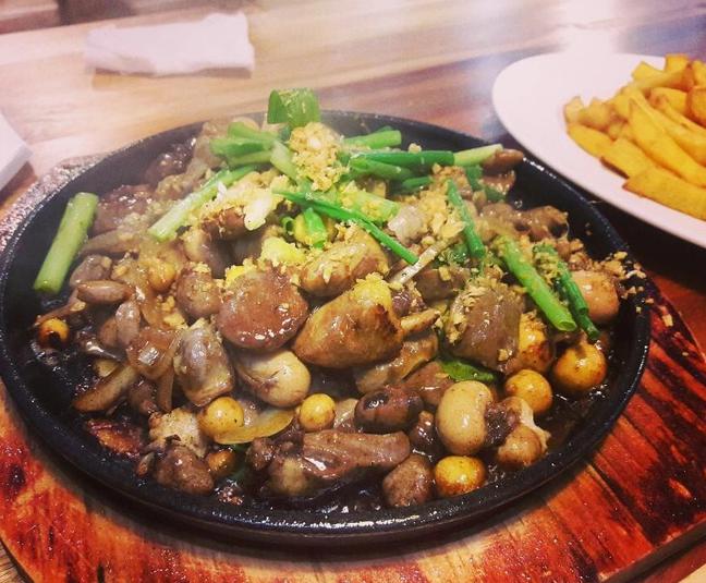 Ngọc kê lòng gà cháy tỏi