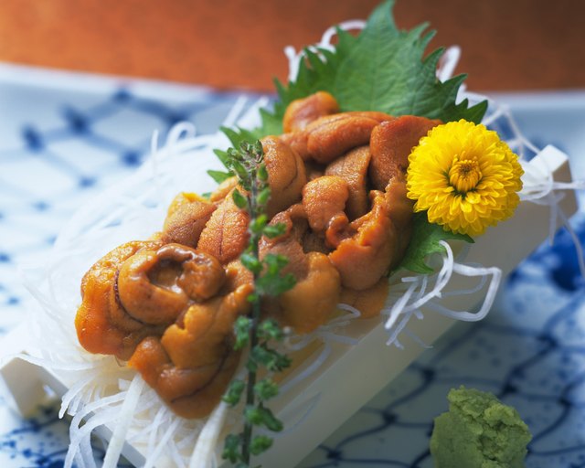 GẠCH NHUM SỌ BIỂN CAO CẤP CHO NHÀ HÀNG SUSHI & SASHIMI