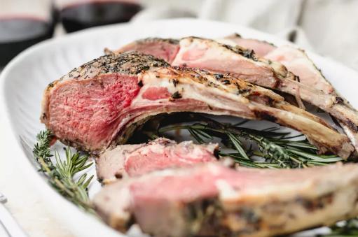 BẸ SƯỜN CỪU ÚC CẮT KIỂU PHÁP - món gia đình