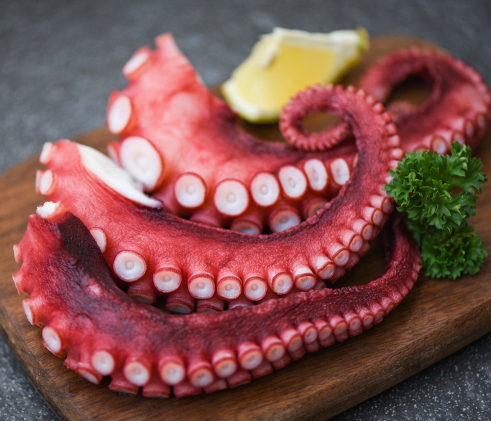 Râu Bạch Tuộc Nhật Bản Sashimi - Tươi Ngon, Đậm Vị Biển Cả