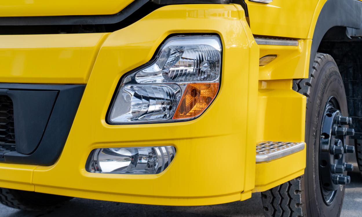 Xe tải Dongfeng C270 (6x4) thùng mui 9.45M - Tải 13.15 tấn Hoàng Huy