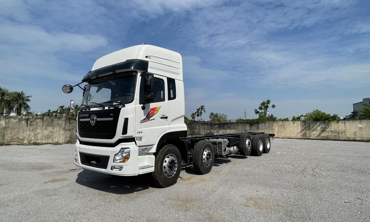 Xe tải L360 (10x4) - Đầu cao - Tải 21.45 tấn Hoàng Huy Dongfeng
