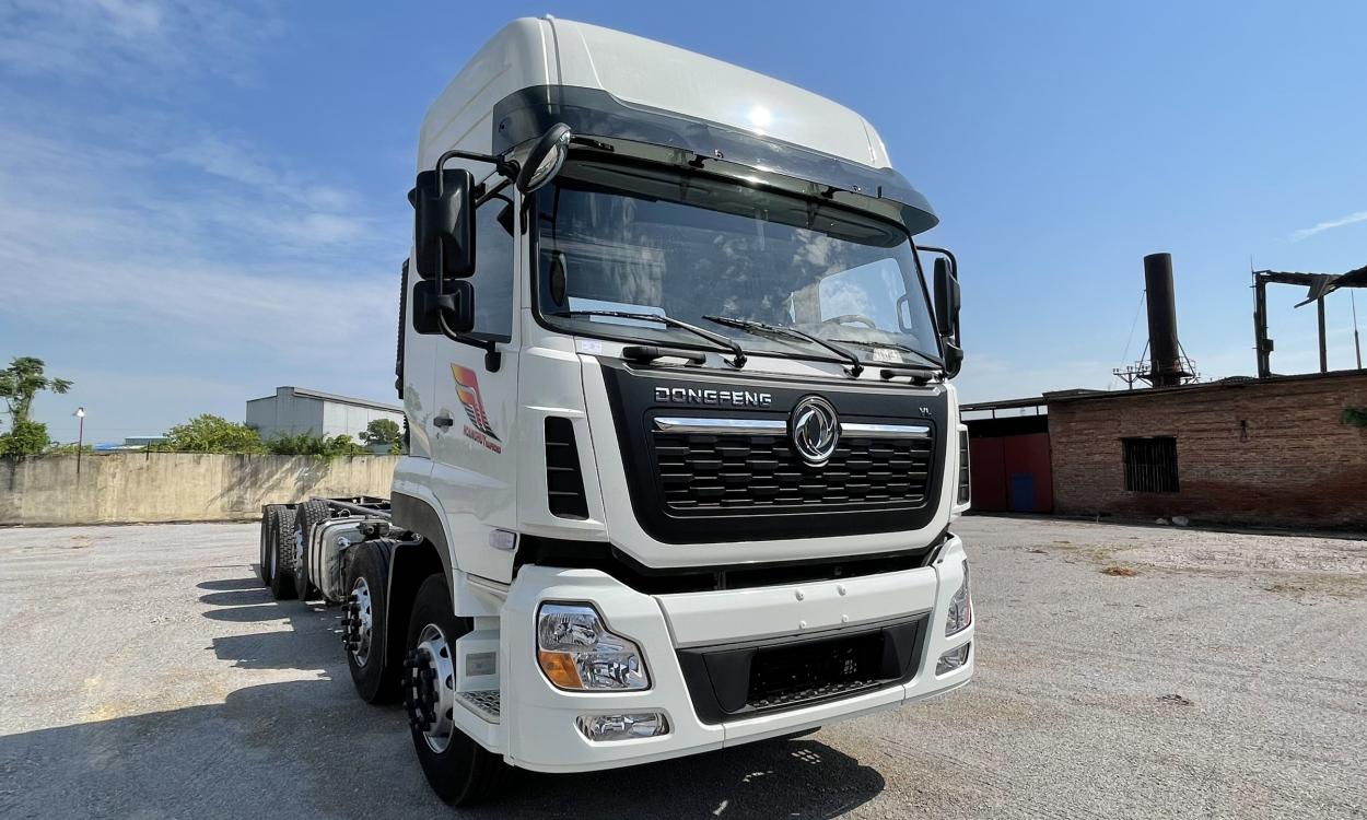 Xe tải L360 (10x4) - Đầu cao - Tải 21.45 tấn Hoàng Huy Dongfeng