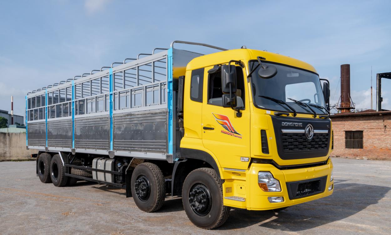 Xe tải L315 (8x4) thùng mui 9.5M - Đầu thấp - Tải 17.95 tấn Hoàng Huy Dongfeng