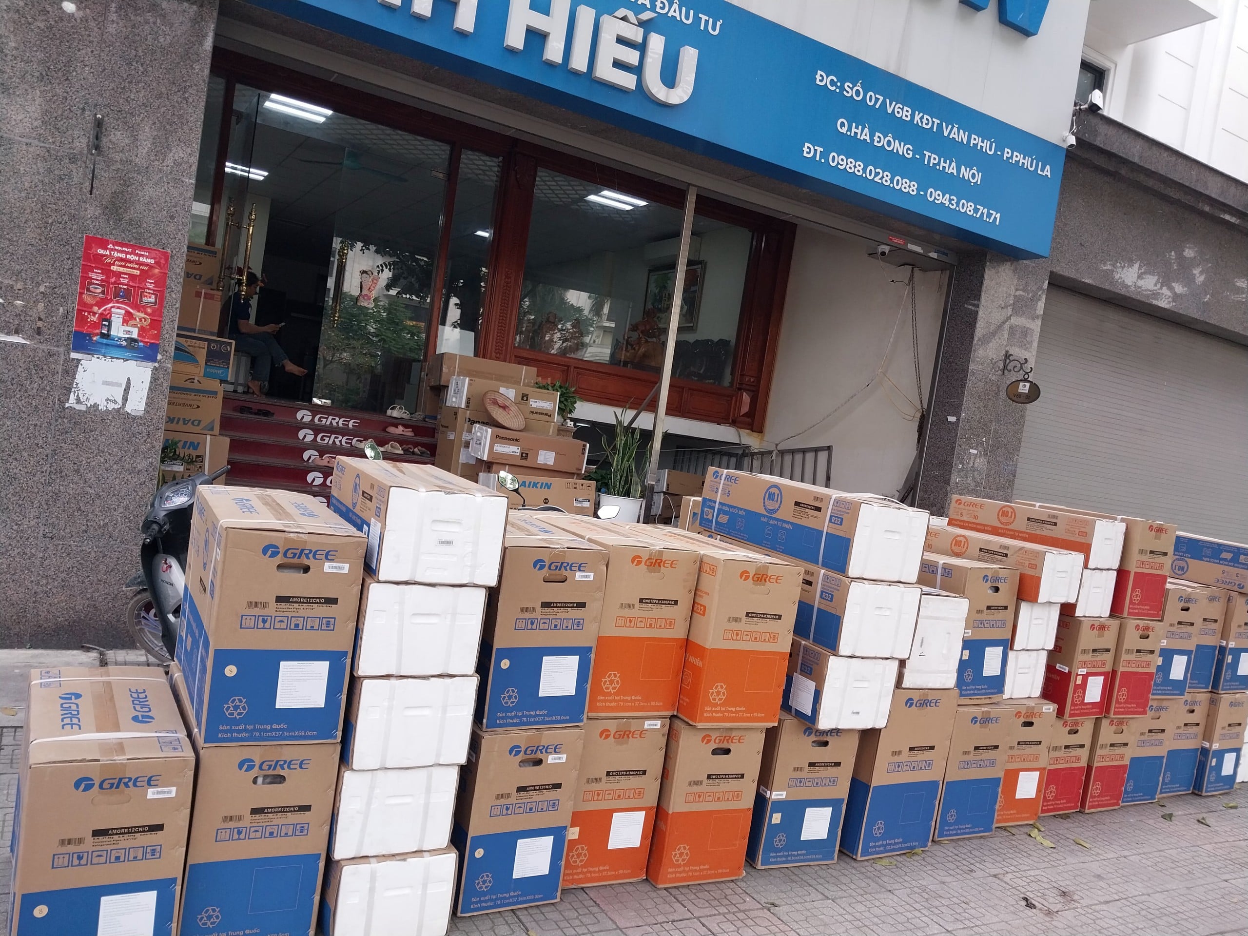 Hình ảnh kho điều hòa gree của điện máy minh hiếu