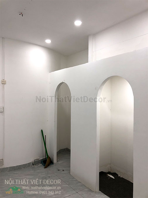 Nội thất Việt Decor khảo sát lên phương án thiết kế, thi công nội thất, hoàn thiện, biển hiệu cửa hàng thời trang consolism quận 1 hồ chí minh