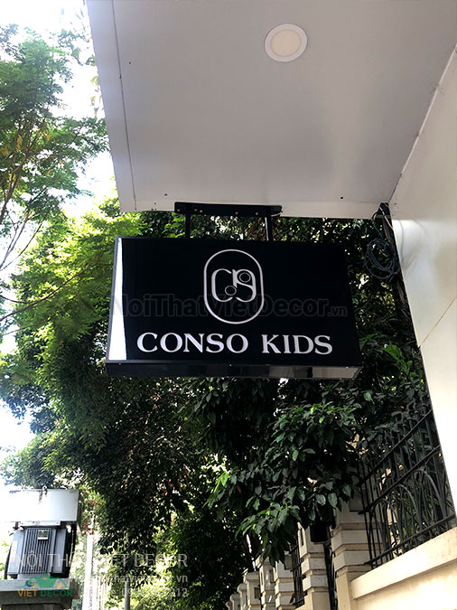 Nội thất Việt Decor thi công nội thất, hoàn thiện cửa hàng thời trang consolism quận 1 hồ chí minh, biển vẫy