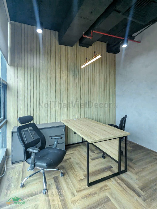 Nội thất Việt Decor thiết kế thi công nội thất, hoàn thiện văn phòng làm việc tòa nhà Cienco4 Building quận 3 thành phố hồ chí minh, bàn giám đốc