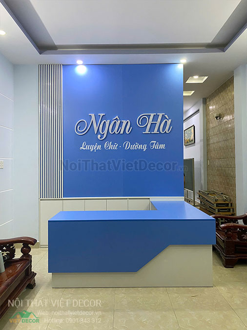 Nội thất Việt Decor thiết kế thi công nội thất, hoàn thiện trung tâm luyện chữ Ngân Hà thành phố Thủ Đức, thi công bàn lễ tân reception
