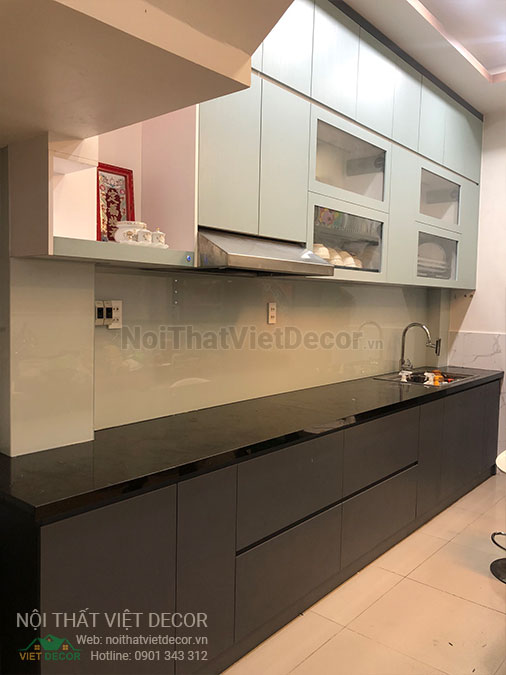 Nội thất Việt Decor thiết kế thi công tủ bếp hiện đại chữ I, gỗ công nghiệp MDF chống ẩm phủ melamine, nhựa sơn 2k An Cường quận Tân Phú Hồ Chí Minh - Hoàn thiện
