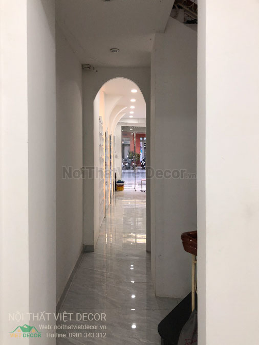 Nội thất Việt Decor khảo sát lên phương án thiết kế, thi công nội thất, hoàn thiện, biển hiệu cửa hàng thời trang consolism quận 1 hồ chí minh