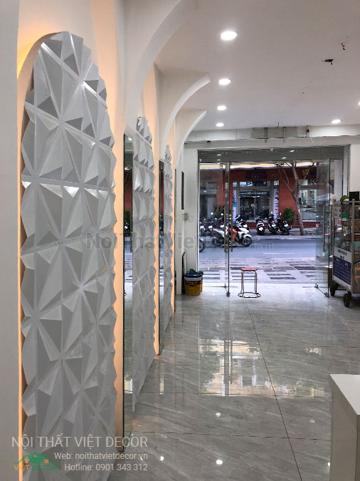 Nội thất Việt Decor khảo sát lên phương án thiết kế, thi công nội thất, hoàn thiện, biển hiệu cửa hàng thời trang consolism quận 1 hồ chí minh