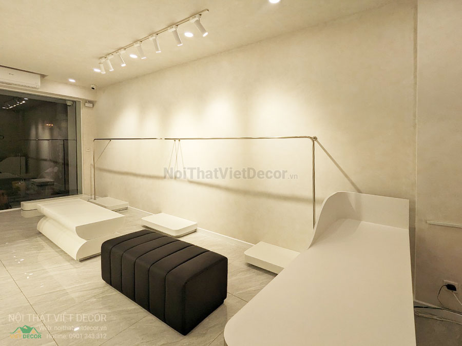 Nội thất Việt Decor thiết kế thi công nội thất, hoàn thiện cửa hàng thời trang consolism quận 1 hồ chí minh kệ treo đồ inox