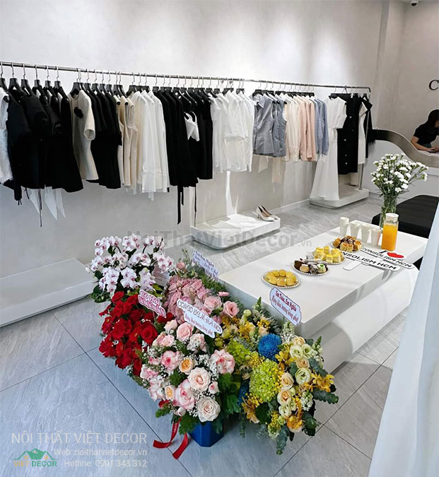 Nội thất Việt Decor chúc mừng khai trương cửa hàng thời trang consolism quận 1 hồ chí minh
