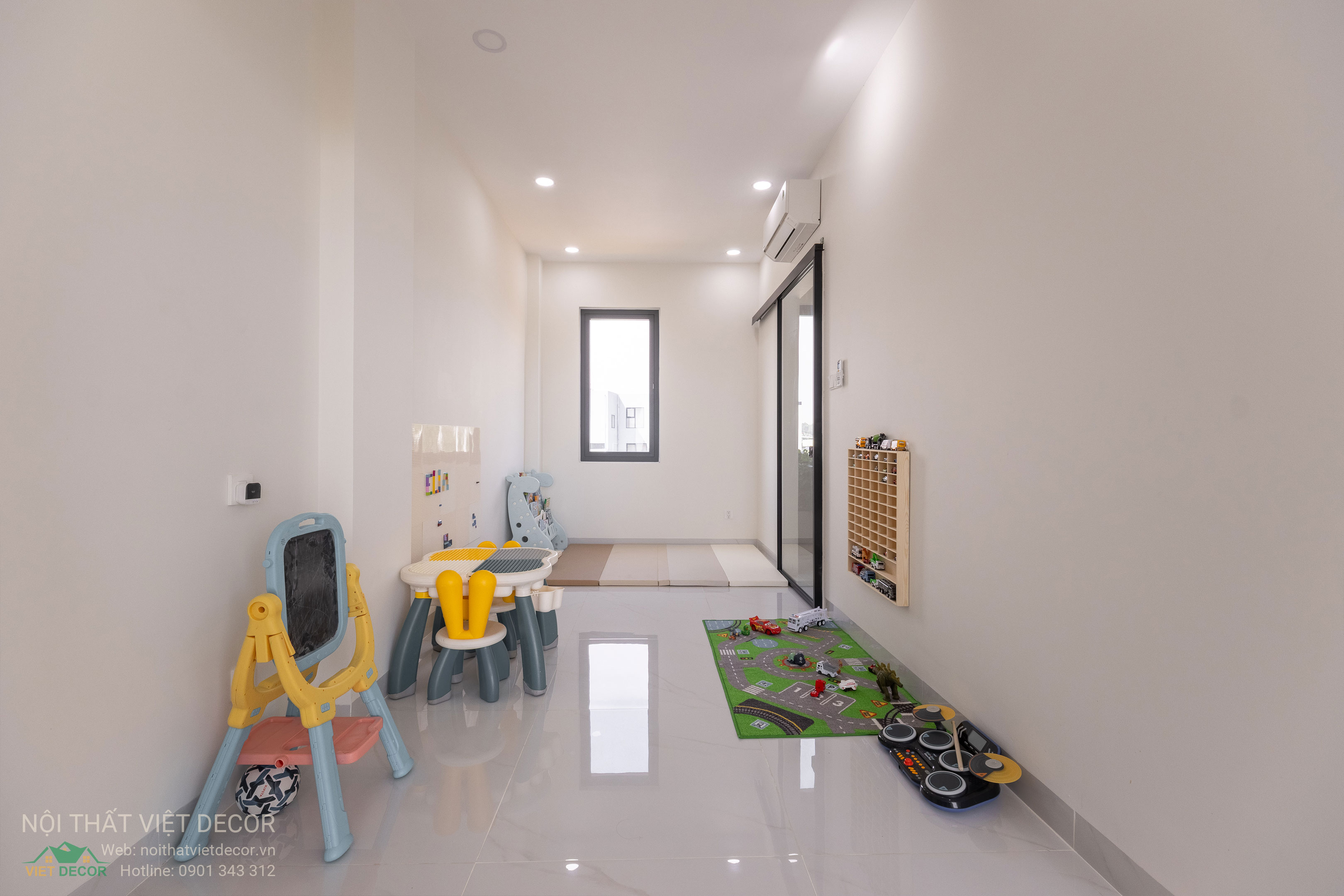 Nội Thất Việt Decor thiết kế thi công trang trí nội thất nhà phố tại phường Long Bình TP HCM, phòng khách