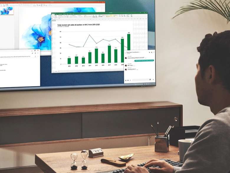 Samsung 85inch - Workspace