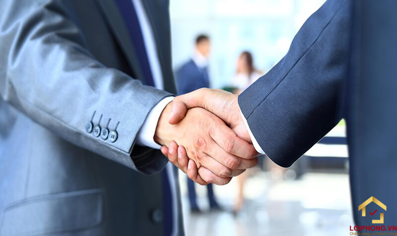 Tuổi phù hợp làm ăn kinh doanh với nam sinh năm Giáp Tý