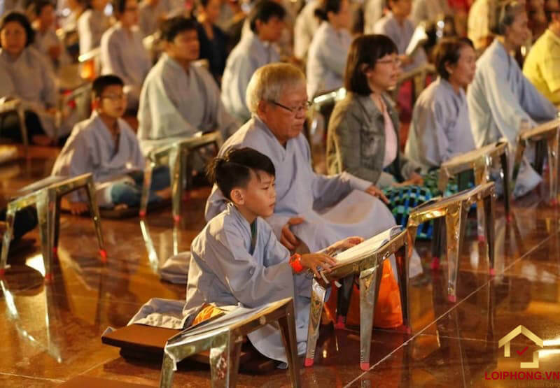 Người trì tụng Bát Nhã Tâm Kinh tiếng Phạn sẽ tích thêm được nhiều công đức