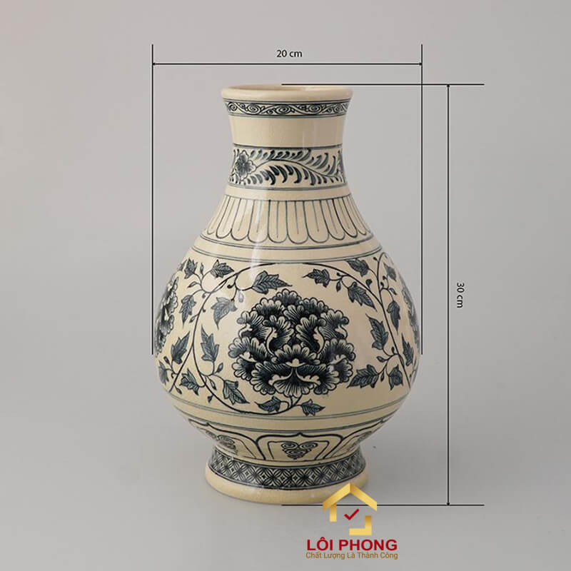 Kích thước cũng là yếu tố cần chú ý đến khi mua bình gốm