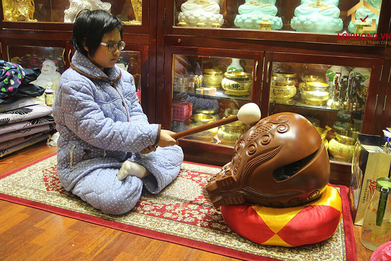 Người đánh mõ cần đánh sao cho nhịp đảm bảo trước chậm sau nhanh