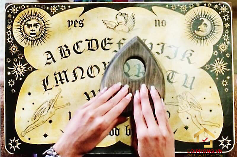 Chơi cầu cơ với mục đích sử dụng như món đồ chơi thông thường