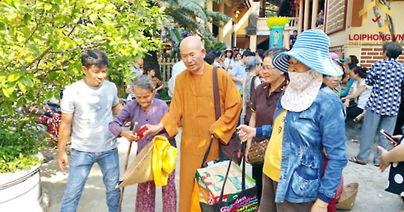 Các lễ hội của chùa Huệ Nghiêm diễn ra hàng năm thu hút đông đảo Phật Tử tham gia