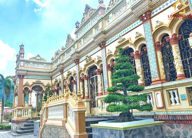 Hoa văn theo kiểu thời Phục Hưng