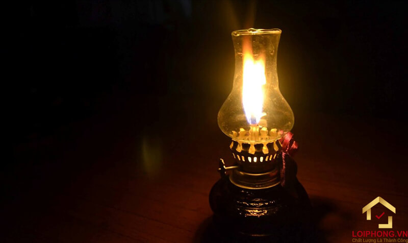 Cúng dường bằng đèn dầu