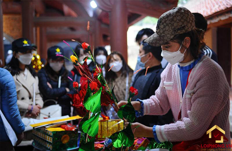 Lưu ý khi đến đền bà Chúa Kho