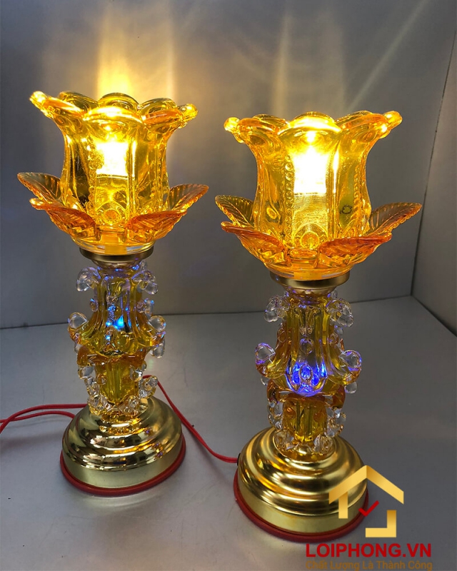 Đèn thờ thủy tinh 1 bông màu vàng cao 30 cm giá rẻ