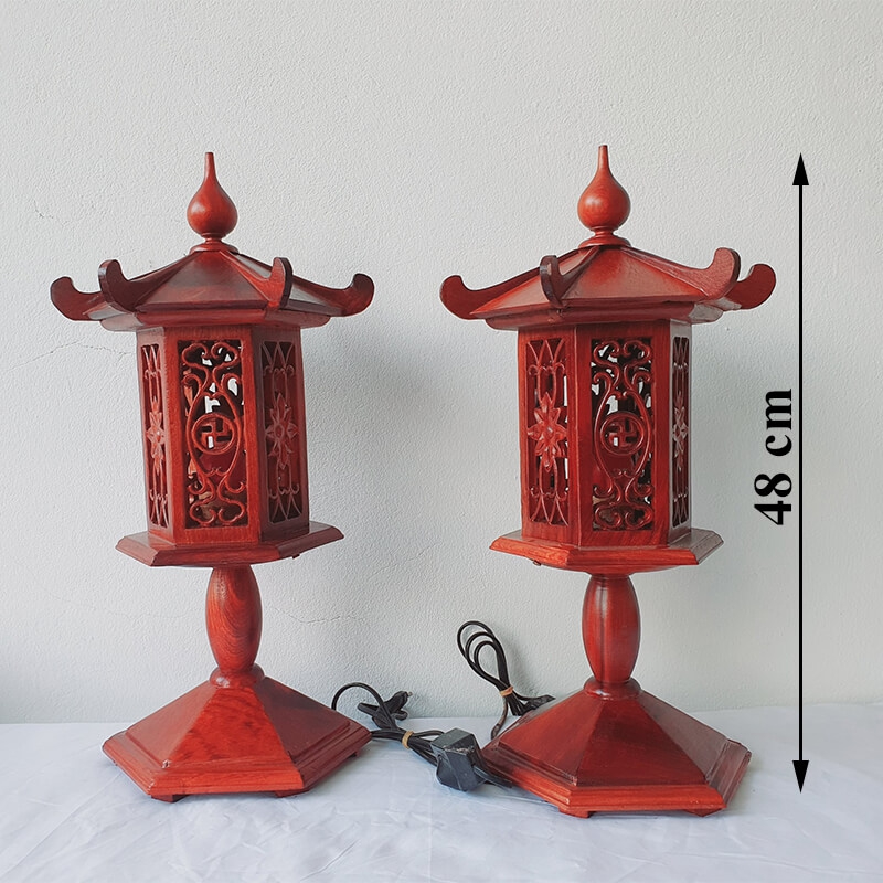 Đèn thờ bằng gỗ hương 20 x 48 cm