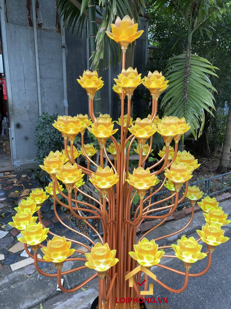 Đèn thờ hoa sen 55 bông bằng lưu ly cao cấp hoa nở rộ
