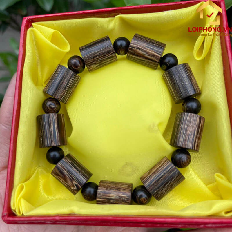 Nguồn gốc xuất xứ ảnh hưởng rất nhiều tới giá vòng Trầm Hương