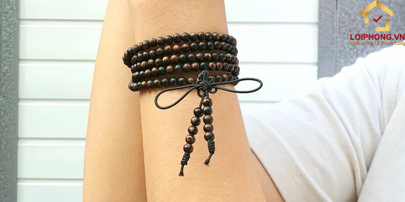 Vòng tay tự nhiên có mùi thơm dịu nhẹ sẽ có giá bán cao hơn so với sản phẩm mùi nồng, hắc