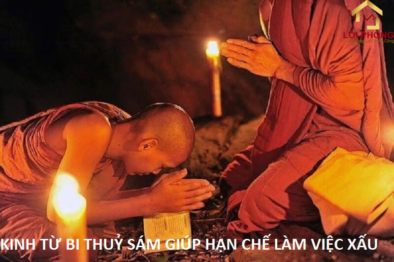 Việc đọc kinh mỗi ngày giúp ngăn chặn hành động xấu mà bạn định thực hiện