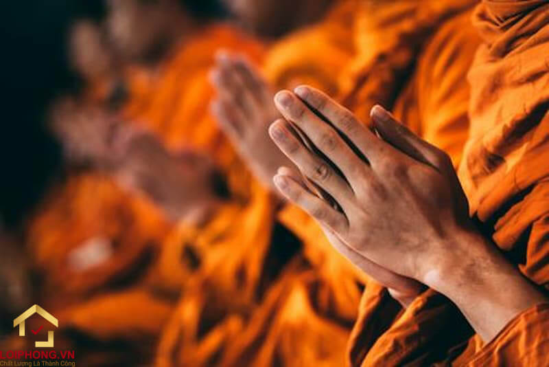 Tụng trì câu niệm vào bất kỳ thời điểm nào trong ngày